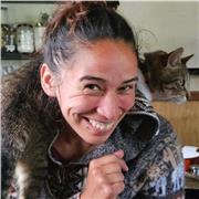 fisioterapeuta de profesion, quisiera traspasar mis conocimientos a jovenes que quieran y necesiten aprender las materias básicas